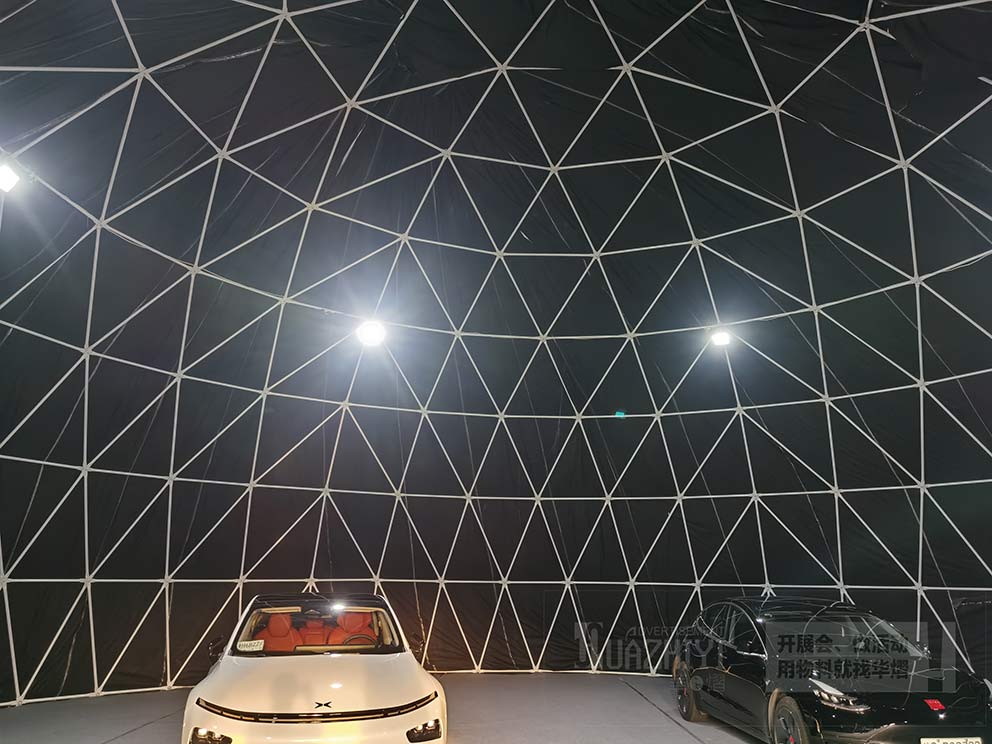 郑州球型篷房厂家参与汽车活动—搭建篷房助力品牌宣传